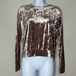 🤑IVOIRE rose velvet sweater‎ top